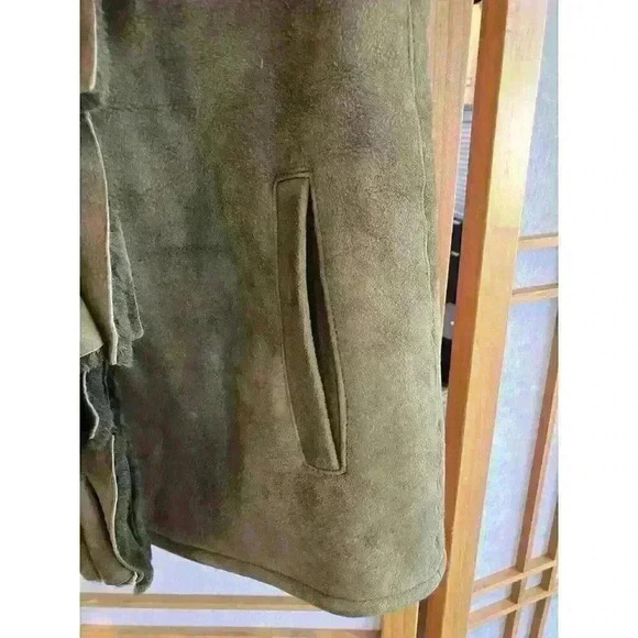 Women’s Sherling Vest Moss Green, Hook N Eye Closure W/ Sherling Scarf, Small - Picture 5 of 15